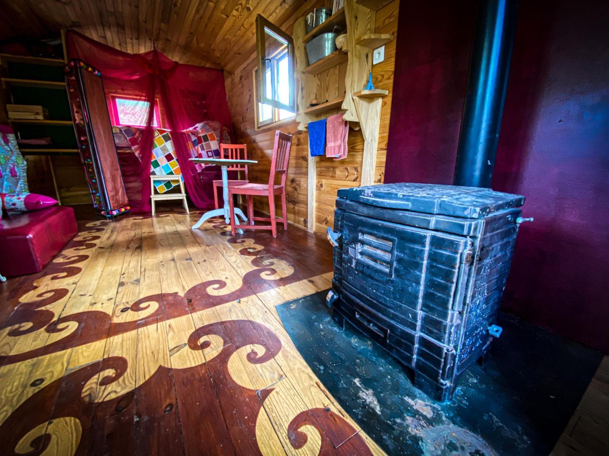 Вилла Lisons Des Sources Nans-sous-Sainte-Anne Номер фото